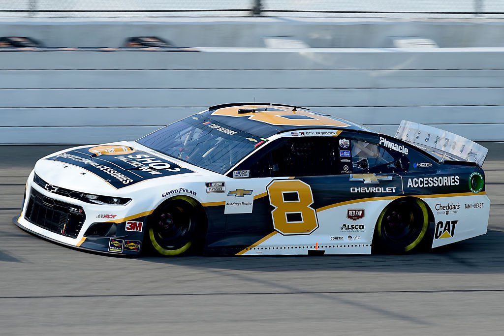GrantRacingInc's tweet photo. It’s race day at @MillenniumRaci2 for @Agentt0range! Tonight we hit the 2 mile oval of Auto Club Speedway. Nathan got his first ever league win here, let’s see if he can get another. https://t.co/pvB5gJHpYp