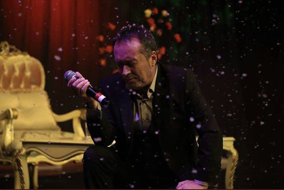 Her sevdanın, sevdalının diline, yüreğine ses olan büyük üstad🙏 

İster misin sorsalar tekrar dünya'ya gelmek
İstemiyorum daha ne ağlamak ne gülmek...
#Saituçar