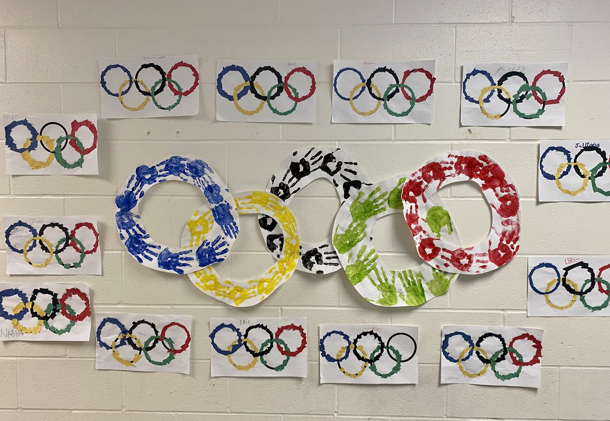 MrJ_Martins's tweet photo. The Olympic spirit is alive and well @AnthonyBrampton as it kicked off the Winter Games 2022 with our Olympic Rings design challenge. So much creativity and awesomeness. #OlympicGames #PhoenixProud #BeKindAlways #SpiritIsStrong #GoCanadaGo 🇨🇦 https://t.co/sJT4E1oT62