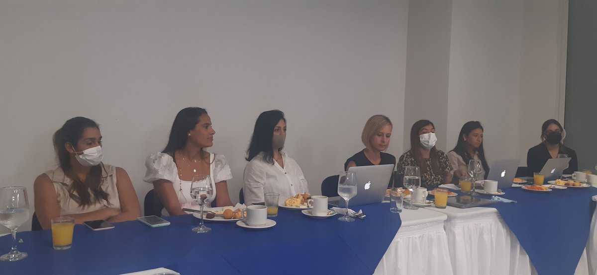 jormon26's tweet photo. Para @VickyOsorioS, directora de @ProBaq, el equipo humano que tiene la agencia de inversiones es de gran ayuda y aporte para hacer que inversionistas prefieran siempre el territorio del Atlántico. https://t.co/KNB5pWufnO