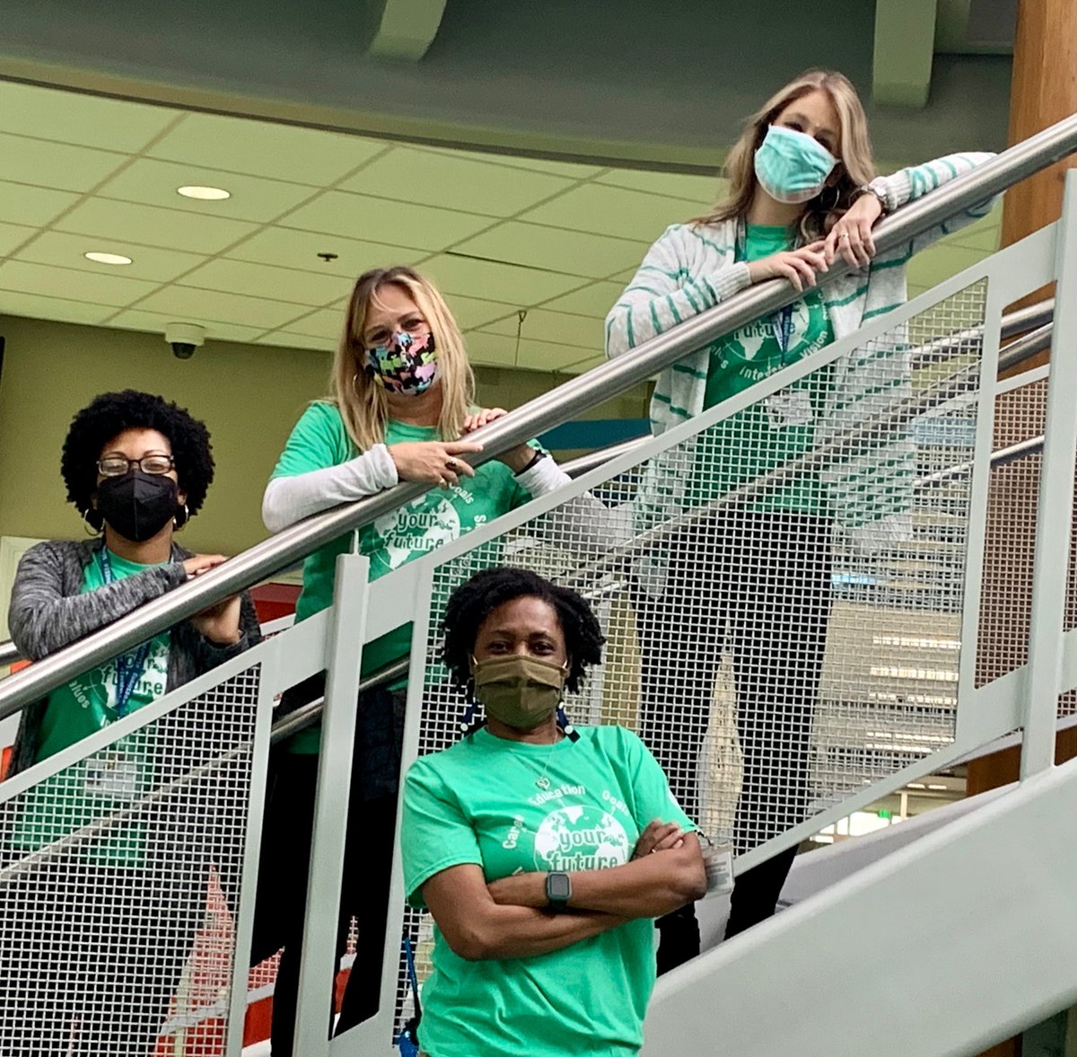 ACounselor4Life's tweet photo. Couldn’t ask for a better team @Counselor_NNS @counselorbdubs @JClell &amp; Mrs Sexton  #BetterTogether https://t.co/r5rCghAfgQ