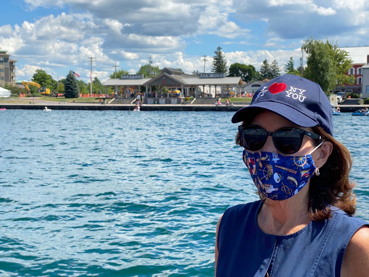 Governor Kathy Hochul tweet media