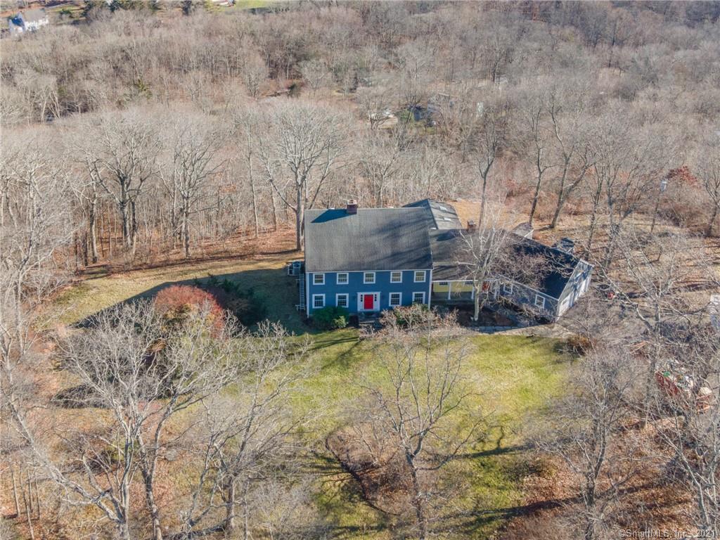 #soldinoxford #Acres and more acres!  Enjoy the peace and serenity of the wooded Magnificense!  Wishing you many years of happiness.  #oxford #oxfordct #intothewoods

#PerezandPartners #remax #remaxrightchoice #weareREMAX... facebook.com/345877946881_1…