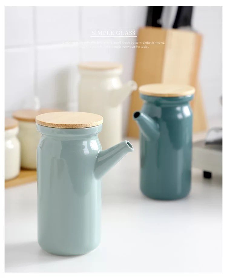 Spruce up your kitchen utensils with our soft pastel seasoning Jar and oil dispenser. 

Hand painted with care and delicately made. 

Shop: homefleek.com/products/paste…

Worldwide Shipping 📦 ✈️ 

#kitchen #kitcheinsp #homebuyers #ukhomeinspo #ukhomedecor #homeinterior