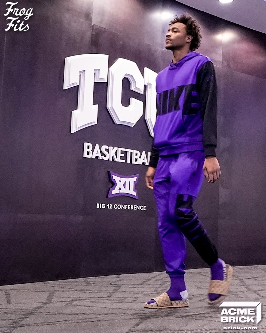 TCUBasketball's tweet photo. ππ»πΈπ° ππ²π½πΌ
#GoFrogs | #FrogFits https://t.co/7Cl5PzDo0f