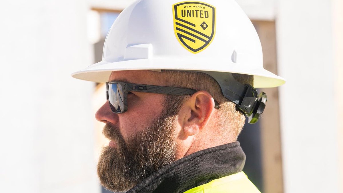 NewMexicoUTD's tweet photo. Lots of progress being made at our locker room facilities this week 🦺! #ImproveGroup #SomosUnidos https://t.co/MCrmzF6NqZ