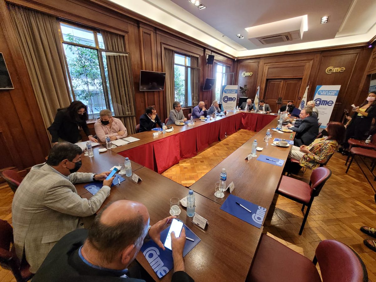 redcame's tweet photo. Se desarrolla una nueva reunión federal del Comité de Presidencia de #CAME, para analizar la coyuntura nacional, definir acciones gremiales empresarias y acordar una agenda de trabajo a corto plazo 🇦🇷 🙌. https://t.co/UyNrxOeYZS
