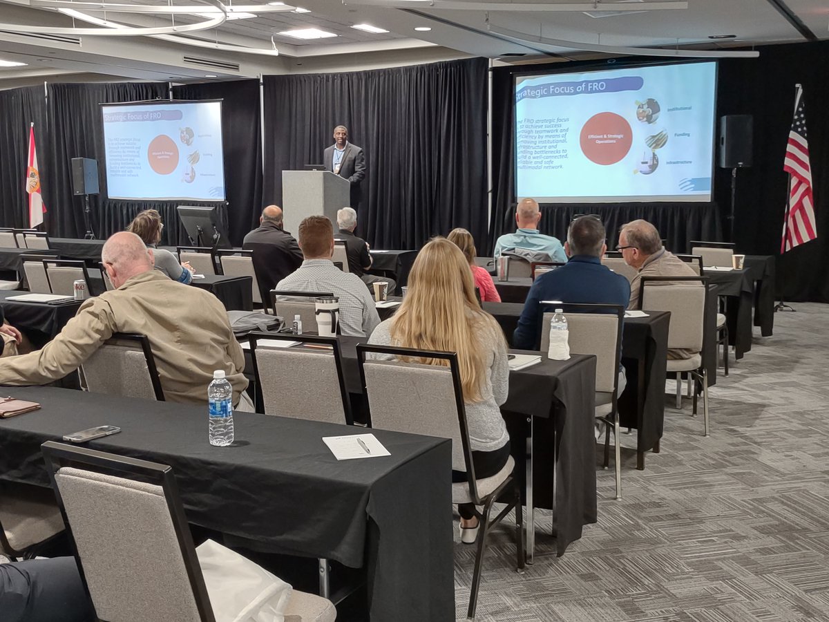 MyFDOT's tweet photo. FDOT recently spoke at the @PaveConcrete Pavewise 2022 Concrete Conference about the importance of the freight industry to Florida's economy.
To learn more about how FDOT continues to keep freight moving throughout Florida, visit https://t.co/deHfIITaGw.
#FreightMovesFlorida https://t.co/TBkE6JxJgZ