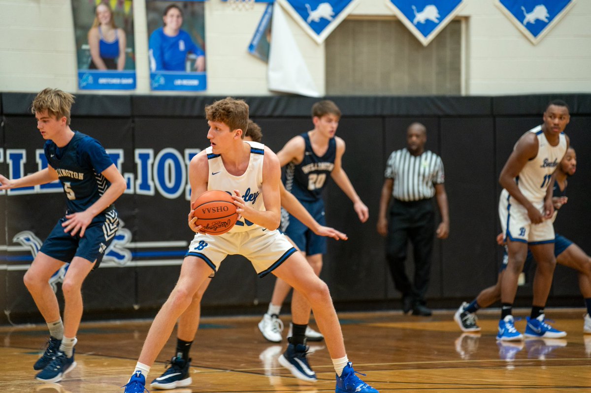Boys basketball has a game tonight at Buckeye Valley! Come out and support your lions! <a href="/BexleyAthletics/">Bexley Athletics-</a> <a href="/bexleyhs/">Bexley High School</a> <a href="/BexleyBaseball1/">Bexley Baseball</a>