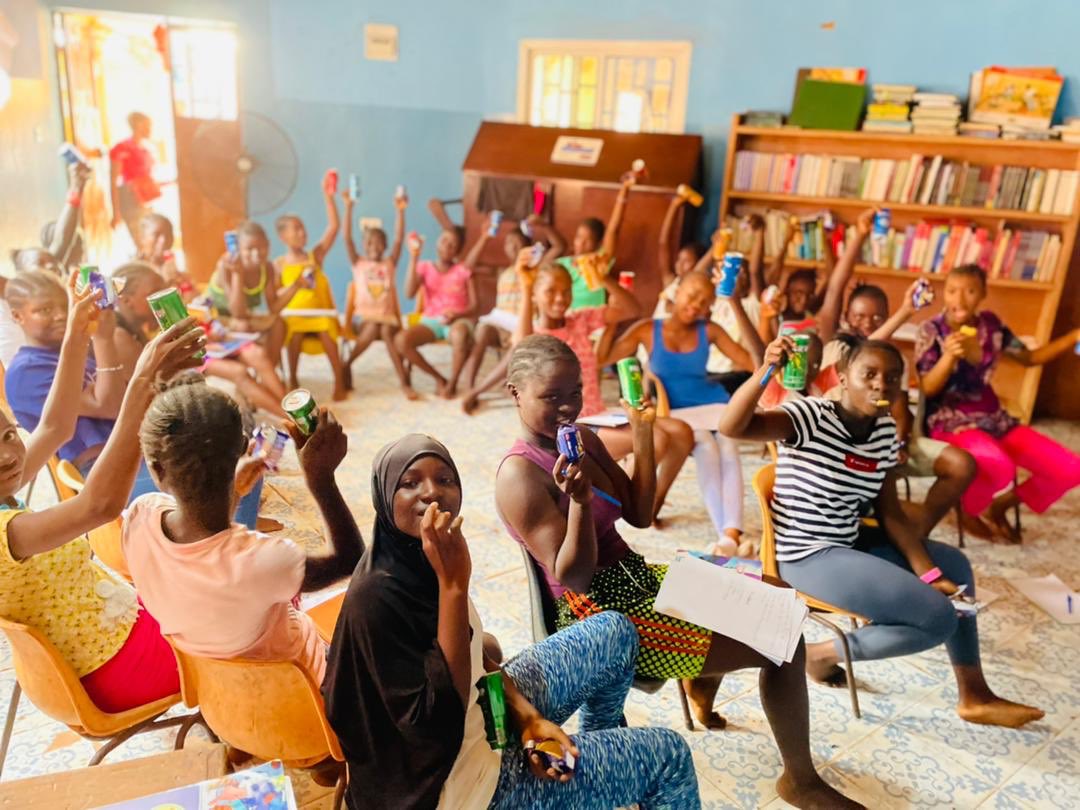 WYCF_SL's tweet photo. EXCITING; today we launched the LOVE, LEARN , PLAY GIRLS’ CLUB Project in KrooBay and George Brook communities in collaboration with @thepaulhodgestrust and @ueflourishing . We stand together for girls🇸🇱🇱🇷🇬🇧. #girls #girlsgirlsgirls #girlsempowerment https://t.co/6TdRKZeac7