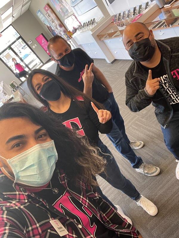 Justin Ray Moss tweet media