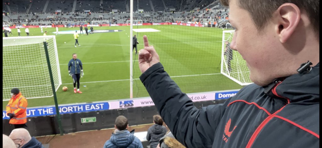 NotAdamPearson's tweet image. "This is gannin up your shitter!"