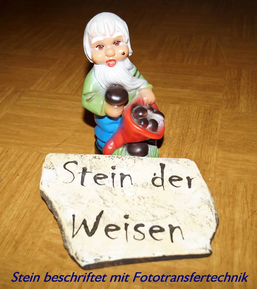 Zwergen_Power's tweet photo. In der Gartenzwerge Manufaktur arbeiten wir an neuen Ideen.
Holz mit Brennkolben bemalen und beschriften, die Gestaltung von schönen Steinen mit Bildern und Texten.
Ich muss Üben und Testen, aber es wird... und zwar bezaubernd. Interesse? Einfach anfragen:
https://t.co/cCvclmkND9 https://t.co/qw6Bs88AVl