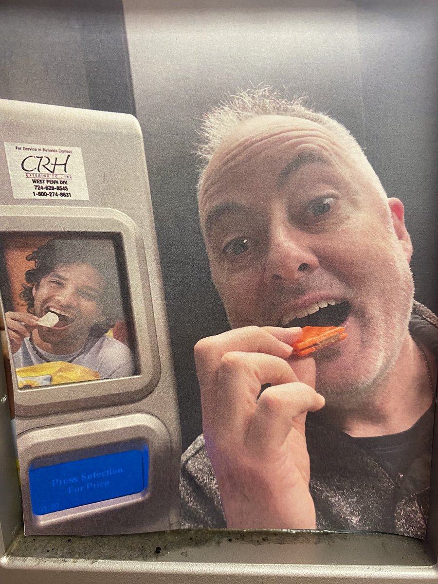 937Catfish's tweet photo. So when you go to our vending machines now…you get to see @JoeStarkey1 enjoying his snack! #KeeponSnacking https://t.co/ALYIwEWyQa