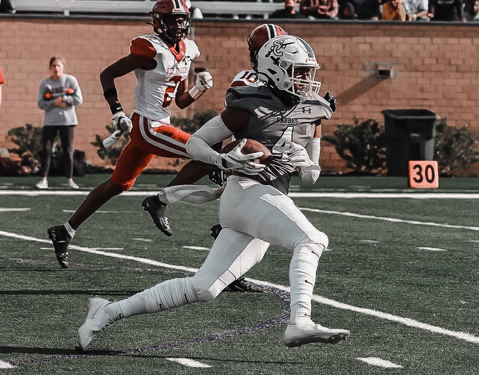 Come get at me coaches here’s my junior film! DMS OPEN! CLASS OF 23 hudl.com/v/2GYwE3 <a href="/HoldenMcAbee/">Holden McAbee</a> <a href="/BJ_Johnson23/">B.J Johnson</a> <a href="/CoachGalloway7/">Lonnie Galloway</a> @CoachVillagrana <a href="/CoachWrightC/">Corico Wright</a> <a href="/CoachSEllis/">SUMNER ELLIS</a> @CCUcoachFoster <a href="/coachjstepp/">Coach Justin Stepp</a> <a href="/CoachColtonKorn/">Colton Korn</a> <a href="/N_Murph/">Murph</a> <a href="/CoachParks84/">Coach Parks</a> <a href="/CoachZohn/">Zohn Burden</a> <a href="/BrashearsKai/">Kai Brashears</a>