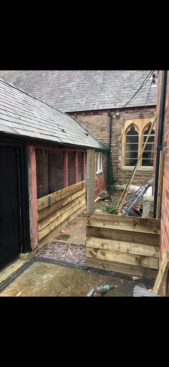 Highground1999's tweet photo. Nice little job tidying up the doors and making a store room out of the old toilet block @StPaulsPrimary1 https://t.co/NjF5Ki4UgG