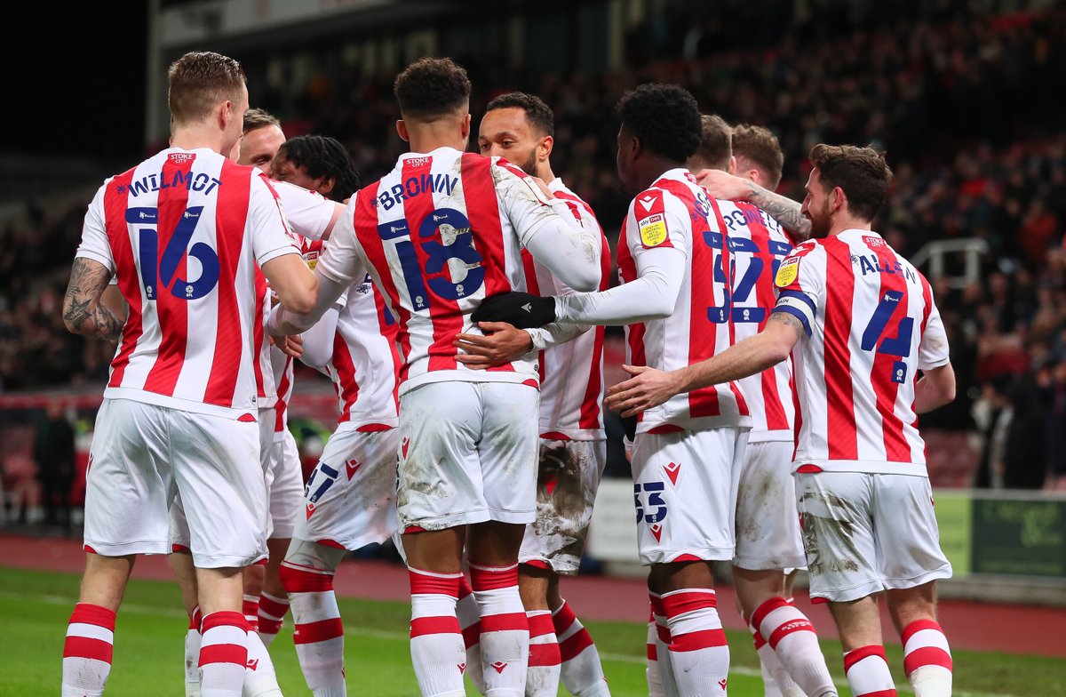 stokecity's tweet photo. 💥💥
🔴⚪️ 2-0 🦢
#SCFC #STKSWA https://t.co/jaZaAmvSgn