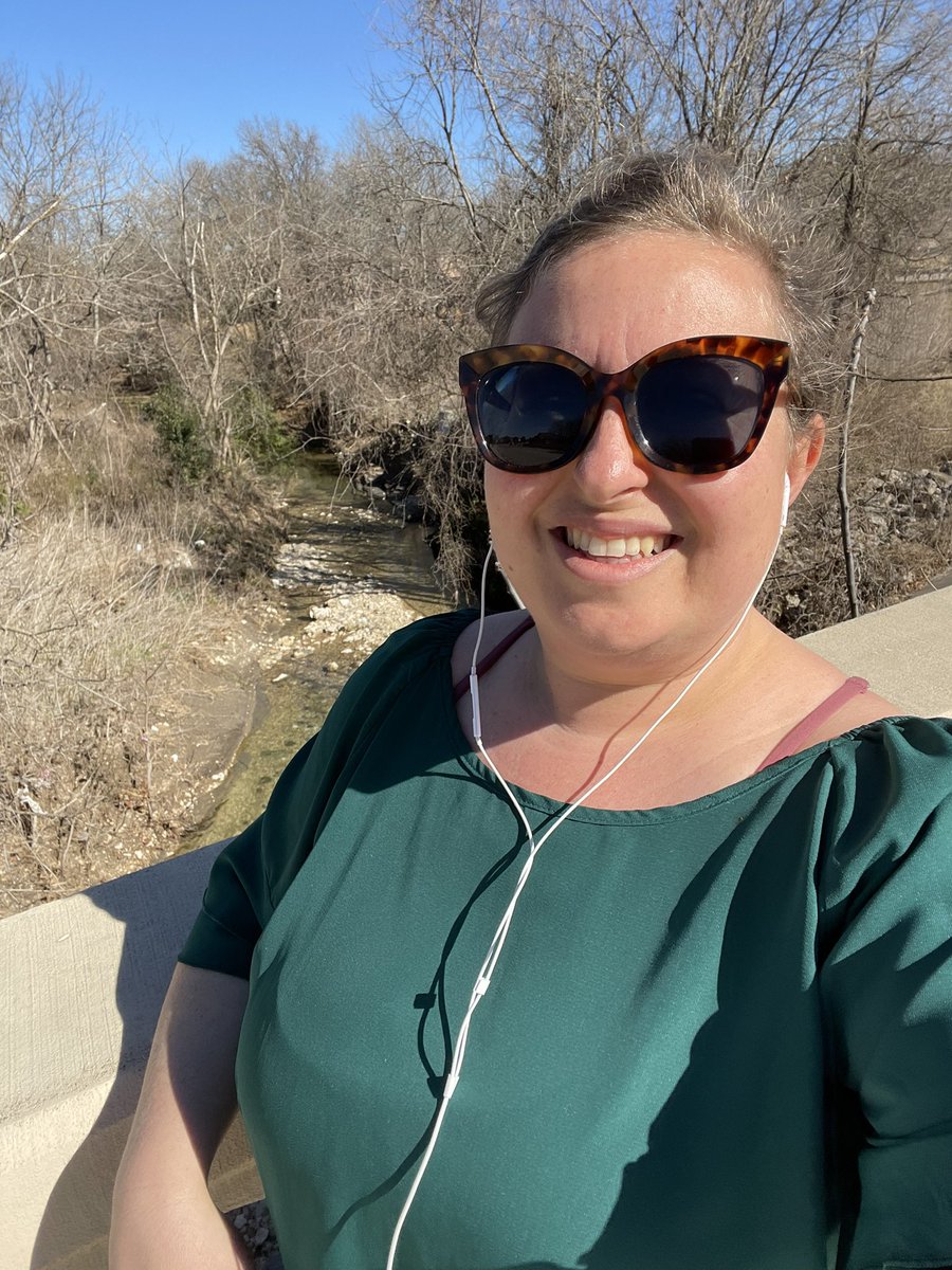 thesusieg's tweet photo. #AustinAllergies will not stop my #stepbet (today) ☀️ 👟 https://t.co/VEsaTKv58n