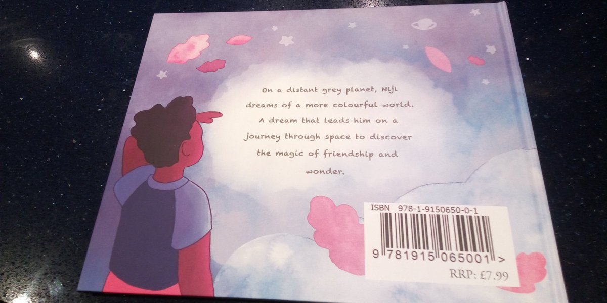 <a href="/shirleydrummon5/">Shirley Drummond</a> @StHelens_Prep @kjinquiry A particular joy to find your teacher, the wonderful Steve Roche, has recently published this gorgeous picture book! perfect stimulus for #P4C Available from alterhorizon.net ❤️