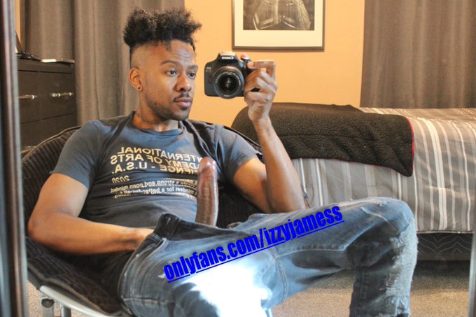 Wanna take a seat? #OnlyFansPromoRT   👉 https://t.co/L0FtKjLMgB https://t.co/BwzfKs2zBh<a href="/tag/onlyfanspromort"class="tags">#OnlyFansPromoRT</a>