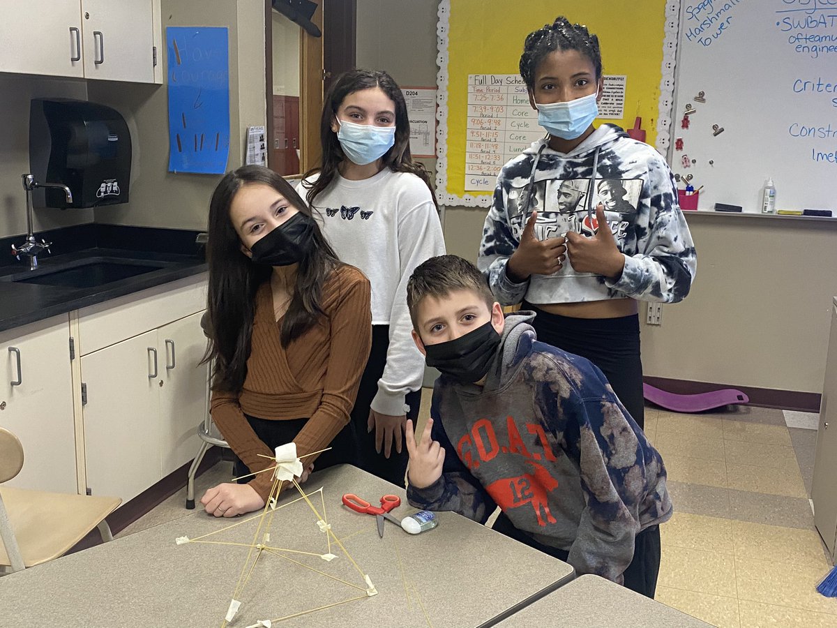 eboorNJ's tweet photo. Students in Mrs. Tortorelli’s Science Classroom create Spaghetti Marshmallow Towers to understand teamwork and learning through failure to modify and improve their designs.  #engineeringdesignprocess #theleaningtowerofspaghetti #spaghettimagnifico🍝 @mtortorelli6 @HowellTwpMSS 😎 https://t.co/EQneiV3U51