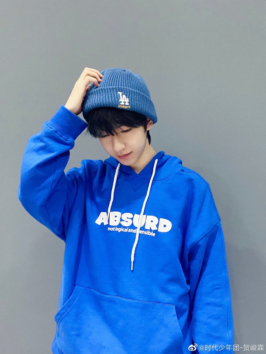 TNT_LATAM's tweet photo. He Junlin actualizo en Weibo
"Comparte a un joven pequeño azul, la sonrisa que está siendo dominada por la tarea día a día 😊. ¡Estoy realmente feliz jajajajajajaja! No me hagan caso, ya estoy loco "
#HeJunlin #Junlin https://t.co/FKlI9WGx6b