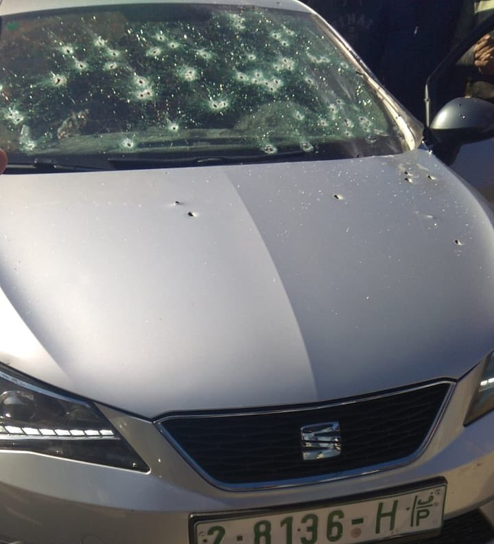 richimedhurst's tweet photo. Look at what the israelis did this morning.

Three Palestinian men were executed at point blank by israeli forces who entered Nablus, hiding inside a civilian vehicle.

The victims are Ibrahim al-Nabulsi, Adham Mabrouk, and Mohammed al-Dakhil, of the al-Aqsa Brigade. https://t.co/7X0WO4A0Hf