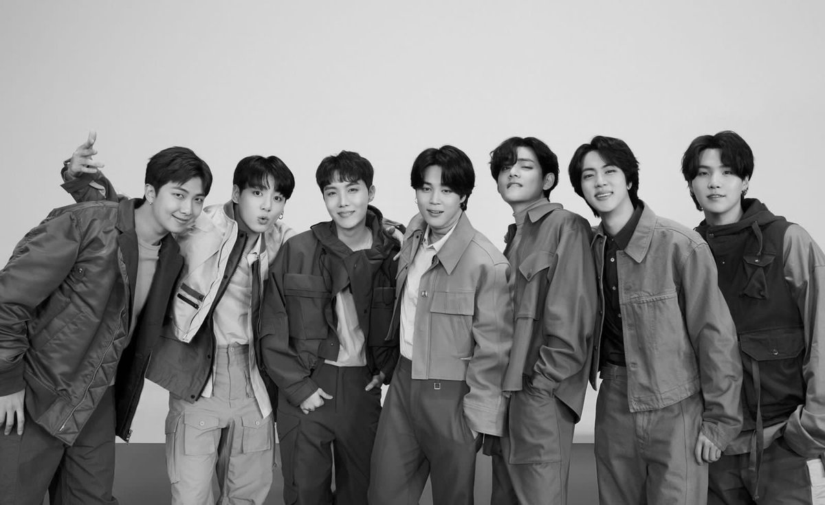 claesstuff_id's tweet photo. 🌻 Tabungan Album Comeback BTS 🌻

Annyeong Army Yorobun~
Kali ini CLAESSTUFF mau open tabungan untuk album comeback BTS yang akan datang, yeeaayyy~!

mohon isi form dengan benar

#BTS #방탄소년단 #BTSARMY

https://t.co/qBT8cBP4n0 https://t.co/xpZQLtrktO