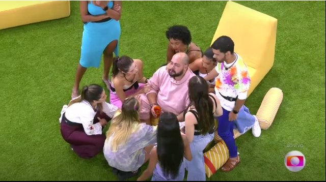 DSclok's tweet photo. Oque é isso aqui? Kkkk
#Jadee #Euamei. #jadepiton https://t.co/Vqujic7XfQ