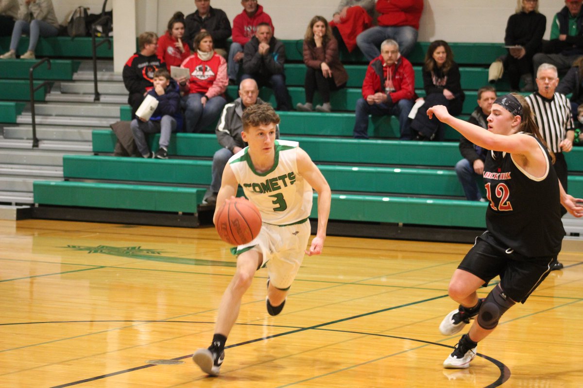 Both Varsity and JV took wins tonight against Weston in a non-conference matchup.  With the 71-34 win, the varsity now improves to 13-5 overall!  Go Comets!  #wisbb