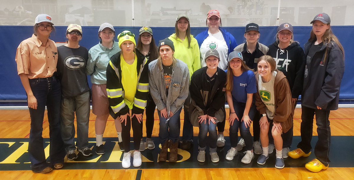 Great showing once again by the Dolphin faithful at the boys basketball game!  The girls are reppin' the Dress Like Your Dad attire!  Pretty sure they killed it!!!  Well done ladies! #DOLPHINNATION #GOPHINS #DREAMBIGGER