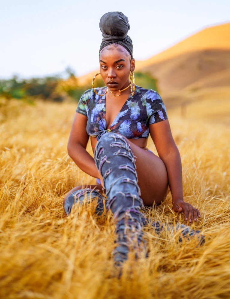 LoddyDolly's tweet photo. I started modeling in #2021
A moment of silence โฆ
Because I was sleeping on myself, heavy. #SheWoke https://t.co/iV82AtKgGI