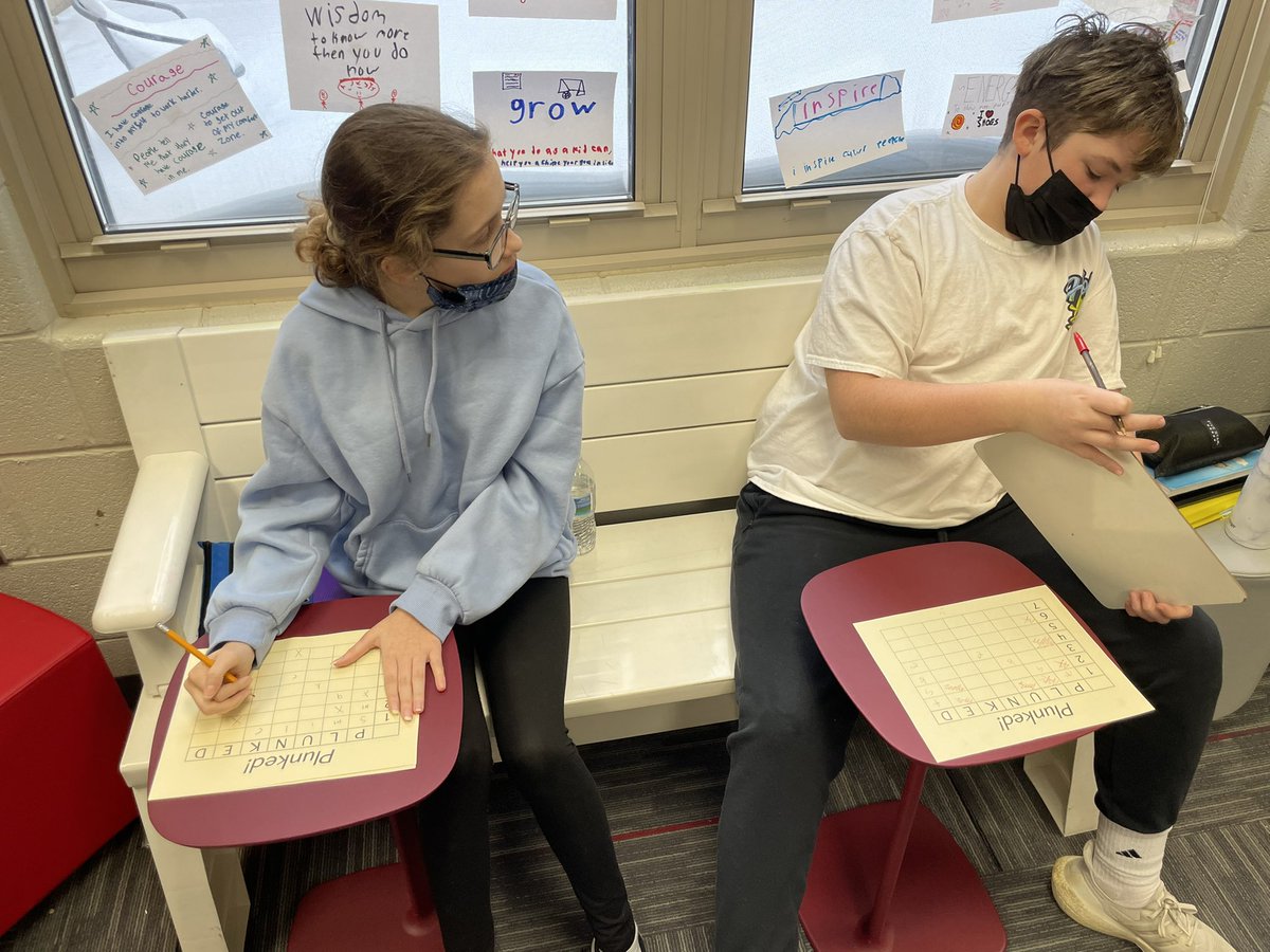 Ali__Lincoln's tweet photo. ⭐️Plunked⭐️ Ss loved practicing their Phonetic Skills (esp the competition on who could figure out the words first) thank you @ReadingHorizons for bringing engaging ways to reinforce skills. #anothersuccessfulgame #OQreading #113a https://t.co/y2coKUK6Nw