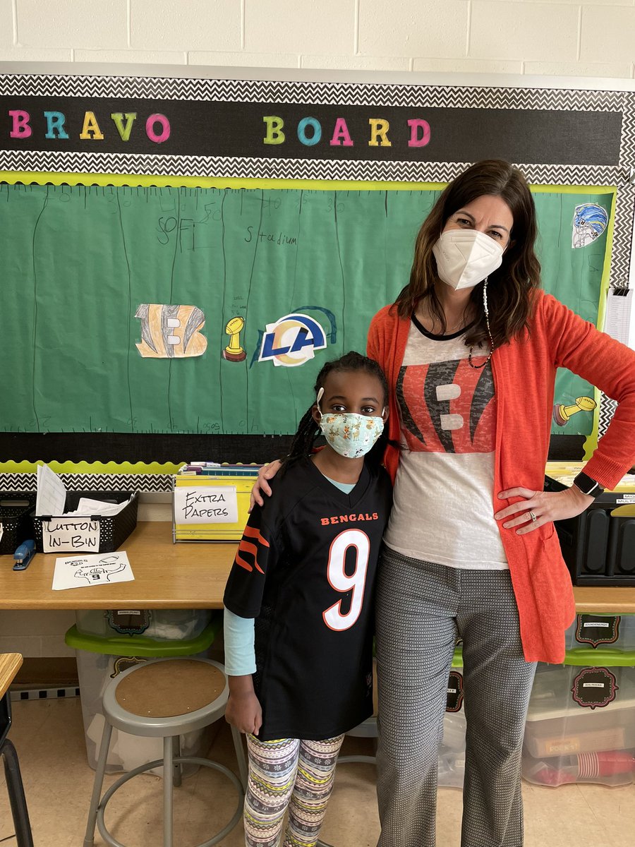 Getting into the Super Bowl spirit designing and decorating for our Bengals!!! Who Dey! <a href="/Bengals/">Cincinnati Bengals</a> #WHODEYNATION #KindnessStartsWithMe