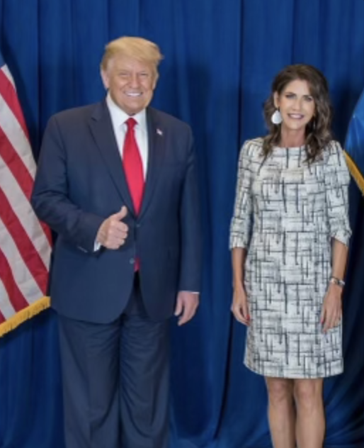 KristiNoem's tweet photo. Thank you, Mr. President. I appreciate your friendship and support over the years.

We’d love to have you back on July 4th for fireworks! https://t.co/u1cpizP9wu