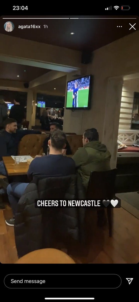 Carney7_'s tweet image. Rafas daughter on Instagram there 🤣🤣🤣 sick her