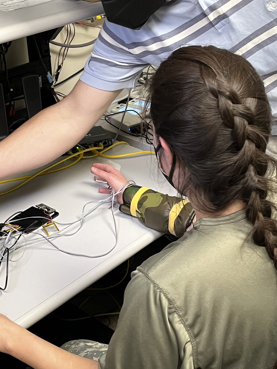 USARIEM (@usariem) on Twitter photo š¬Filming day with <a href="/MilitaryTimes/">Military Times</a>! We took Sarah Sicard behind the scenes to learn how we study the Warfighter. #checkitout š¬Filming day with <a href="/MilitaryTimes/">Military Times</a>! We took Sarah Sicard behind the scenes to learn how we study the Warfighter. #checkitout