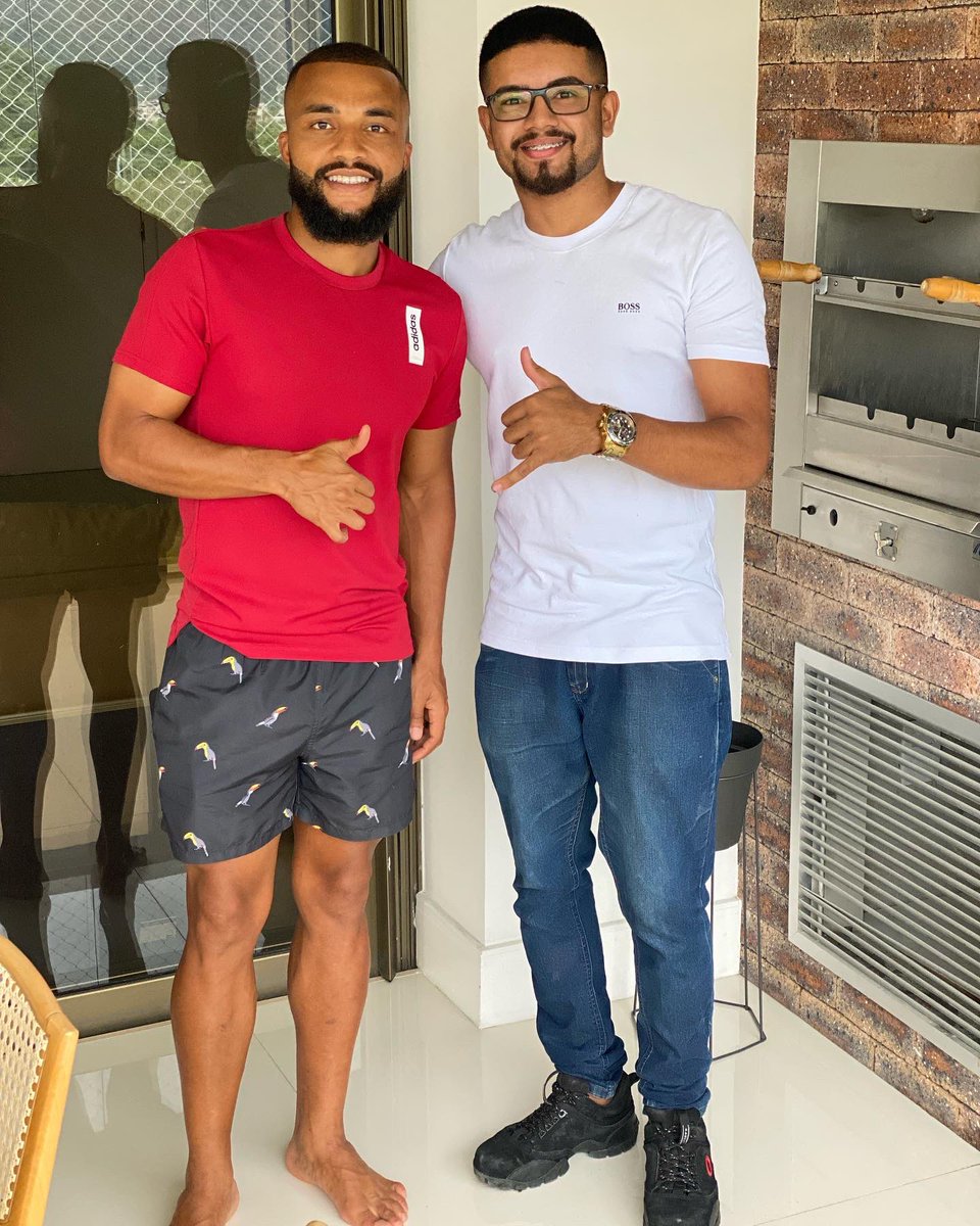 BNDUDISFARCE's tweet photo. Régua no Jogador Do Fluminense 📏🚀✅

⚽️Samuel Xavier 

@FluminenseFC 

🚀insta: bndudisfarce https://t.co/bJ9rXDFgA8