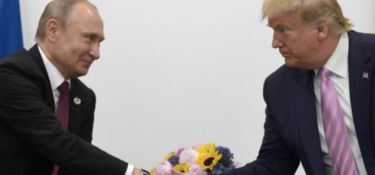 CalltoActivism's tweet photo. Trump HID his calls with Putin, and now President Biden has access to them. 

Raise your hand if Biden’s national security team should EXAMINE the transcripts! ✋ https://t.co/LD1wRoZZ6z
