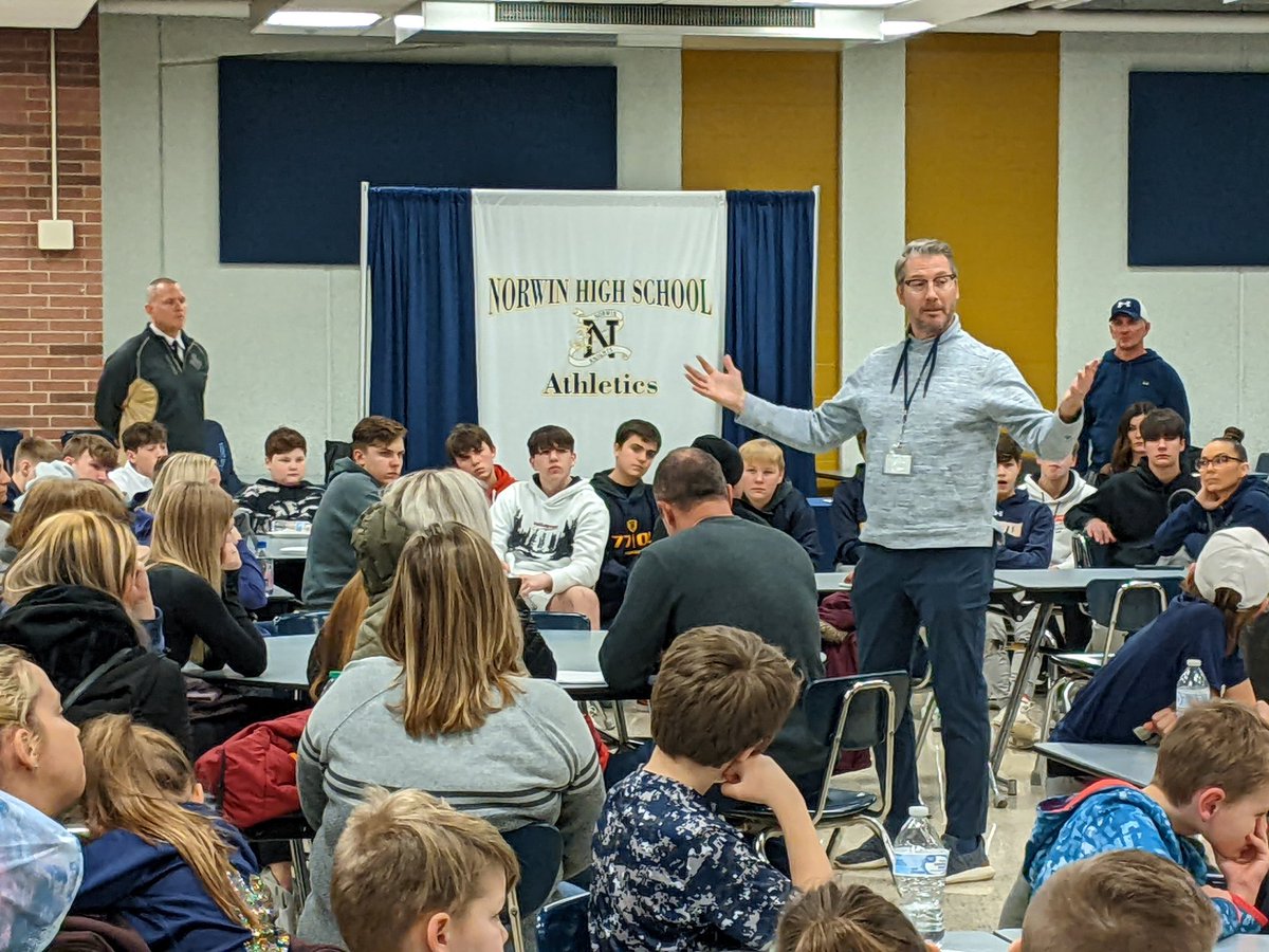 NYFLandCheer's tweet photo. NYFL in force for Norwin Football signing day!!! #NorwinStrong https://t.co/b2jjht0bID