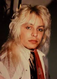 Wishing a great day to this young lady. Happy Birthday Vince Neil 