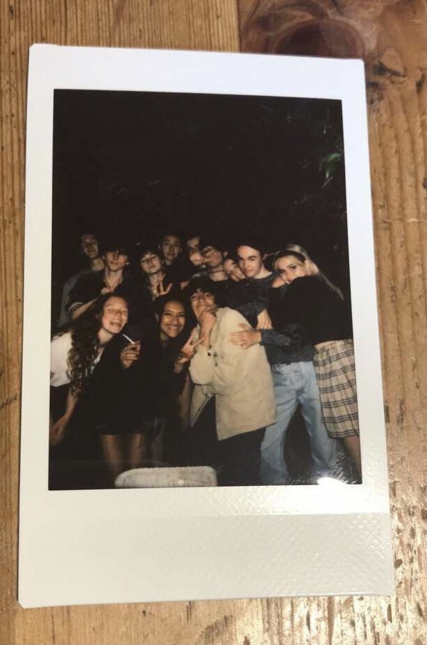 dupainbae's tweet photo. eu amo vocês. https://t.co/DLtmLjNM9r