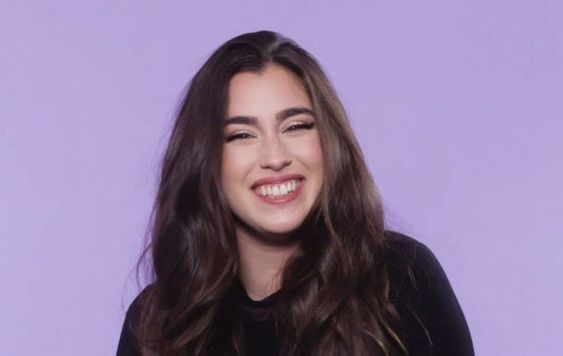 hourly lauren (@hourlylauren) on Twitter photo 