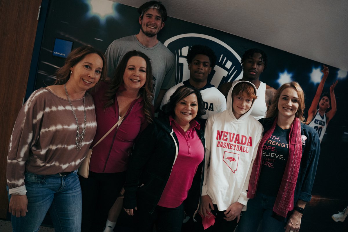 NevadaWolfPack's tweet photo. Very honored to recognize our cancer survivors at the game tonight!
#OneCommunityOnePack https://t.co/myRpqAjoDY