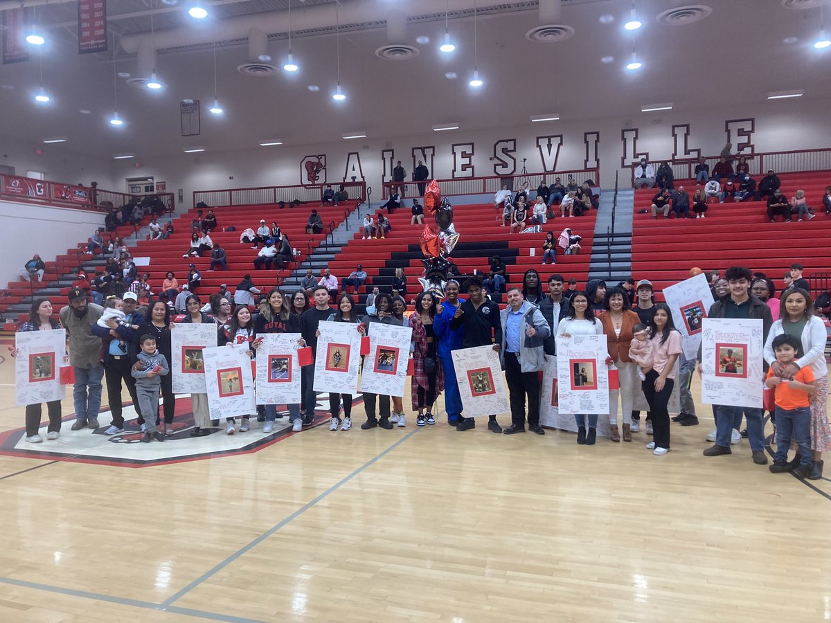 Thank you to all my Seniors! I appreciate all your time and effort.  There is no doubt you all will accomplish great things.  Never give up and always strive for greatness!
-Coach
