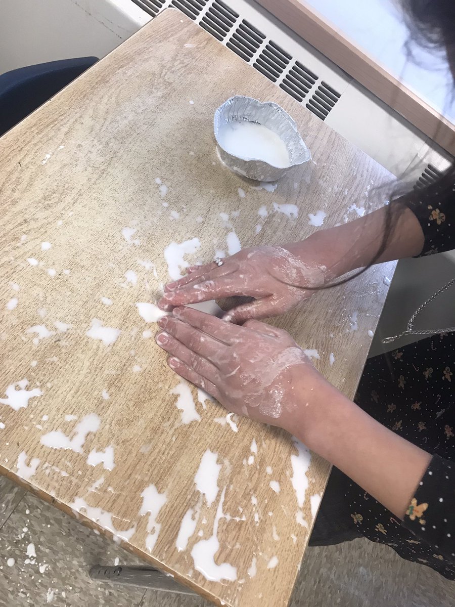 kitchingteach's tweet photo. Hands on science to explore Oobleck and states of matter. As one student said βscience is allowed to get messyβ #grade5science https://t.co/JE1L983fdc