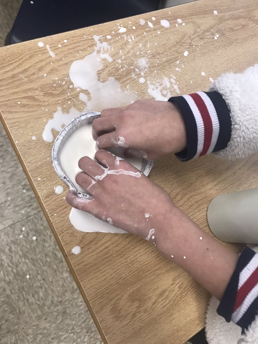 kitchingteach's tweet photo. Hands on science to explore Oobleck and states of matter. As one student said βscience is allowed to get messyβ #grade5science https://t.co/JE1L983fdc