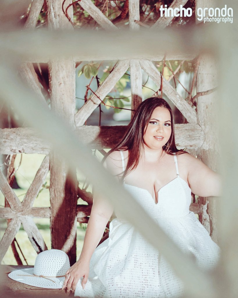 plusmodelcesiah's tweet image. 😊