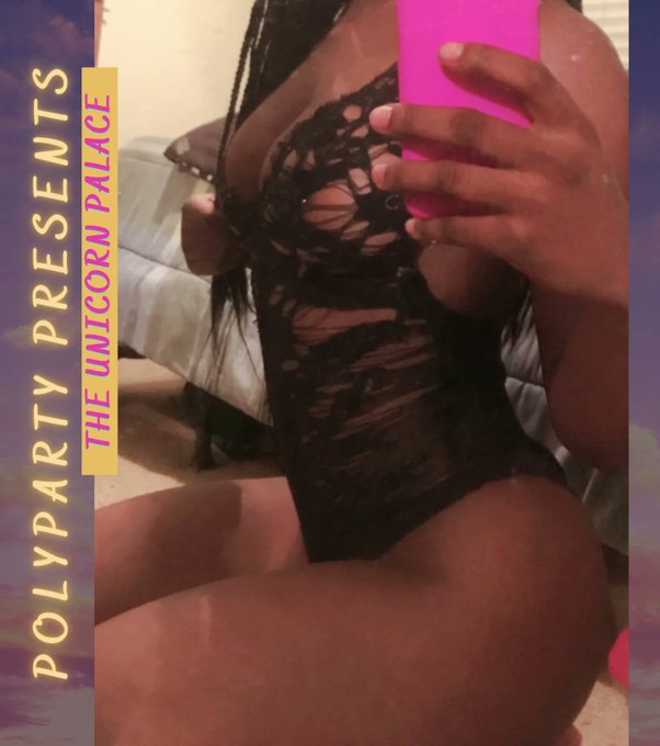 Oooh you betta getcha sum # coming soon ⏳ https://t.co/5EE1701m3W