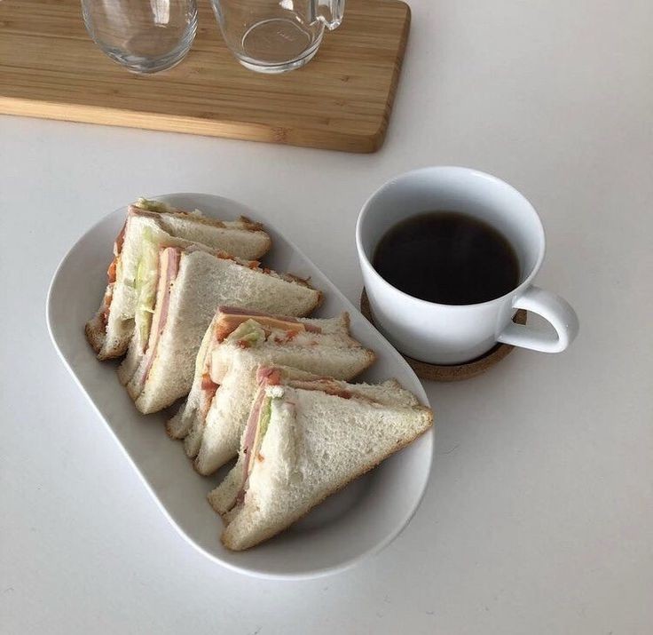 𝘊𝘰𝘳𝘢𝘭. tweet media